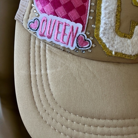 Personalized Women’s “C” Beige Cap with Decorative Patches - Picture 3 of 6